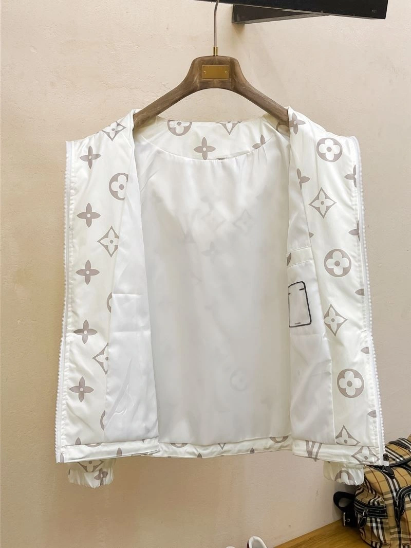 RelaxedFit Louis Vuitton Outwear 137739