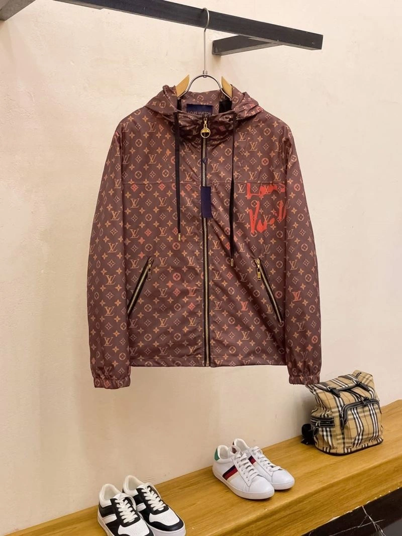 Louis Vuitton Outwear FashionForward 137738