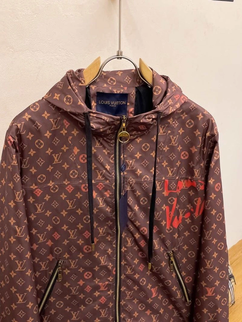 Louis Vuitton Outwear FashionForward 137738