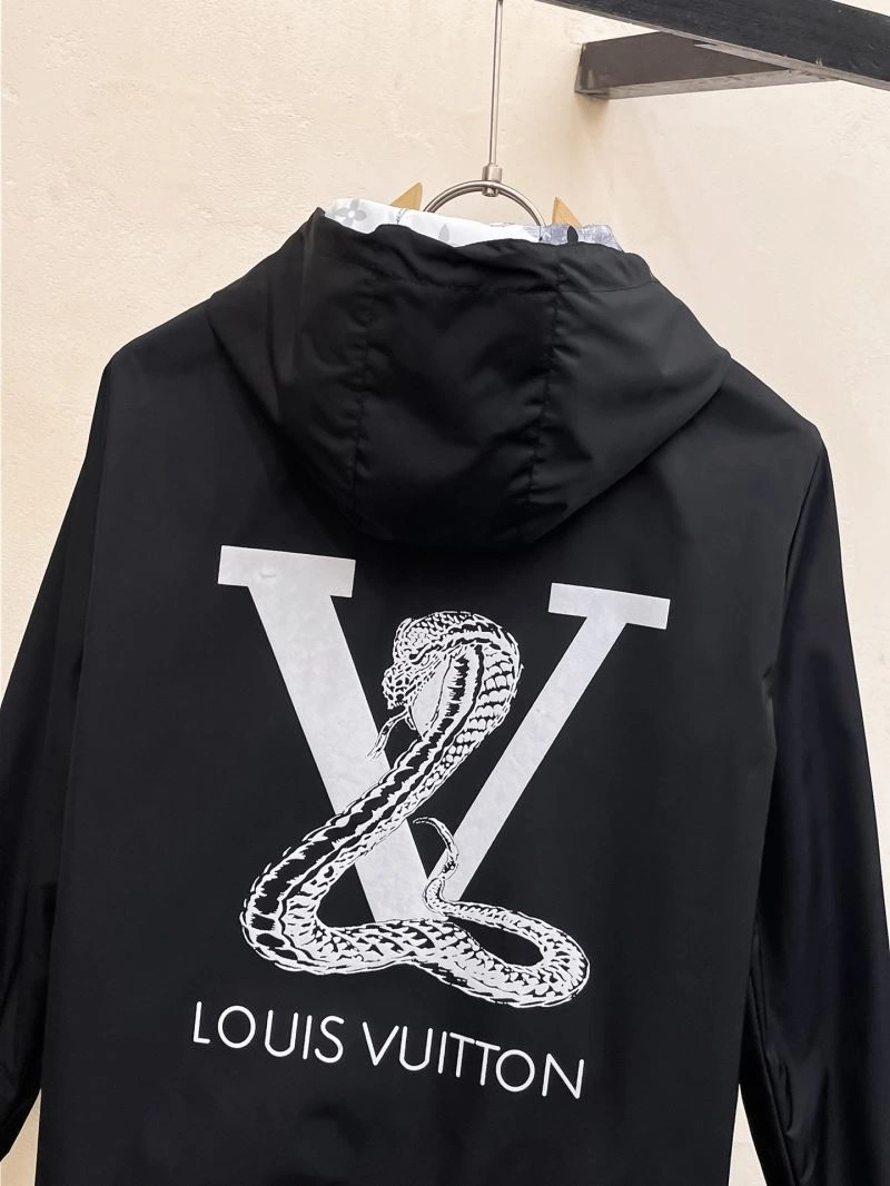 TimelessDesign Louis Vuitton Outwear 137736