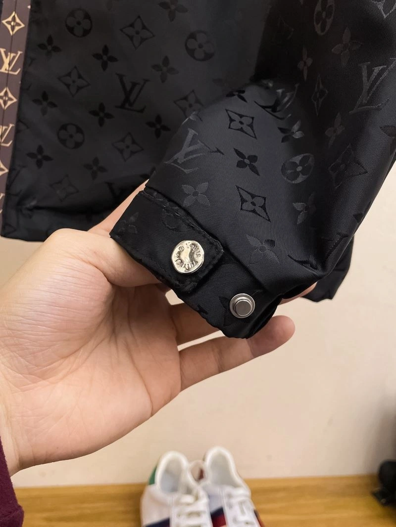 Louis Vuitton Outwear FastDry 137735