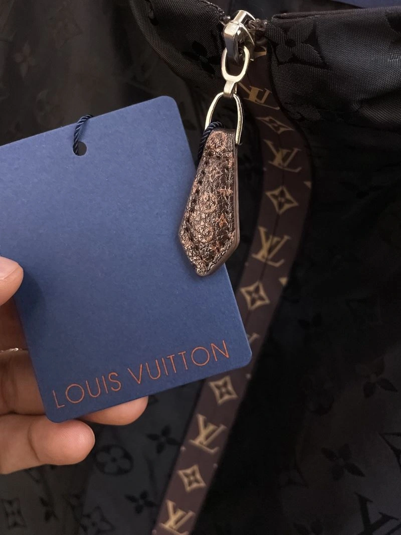 Louis Vuitton Outwear FastDry 137735