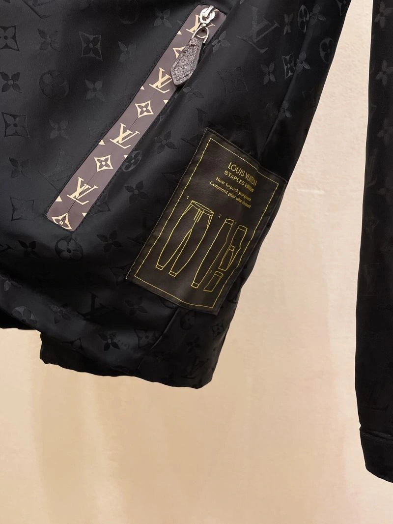 Louis Vuitton Outwear FastDry 137735