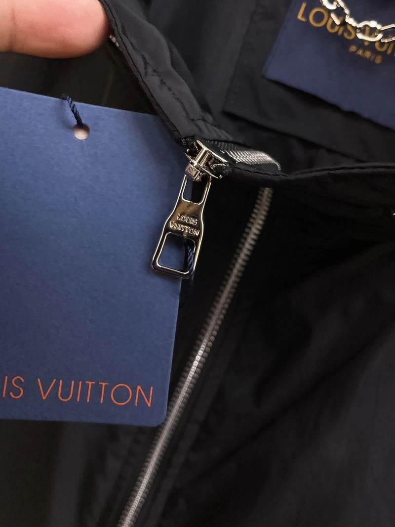 Louis Vuitton Outwear Efficient 137731