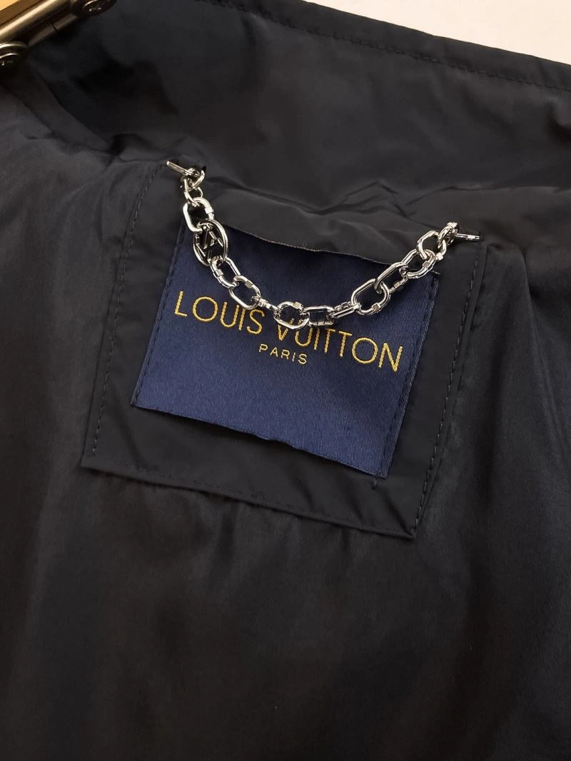 Louis Vuitton Outwear Efficient 137731