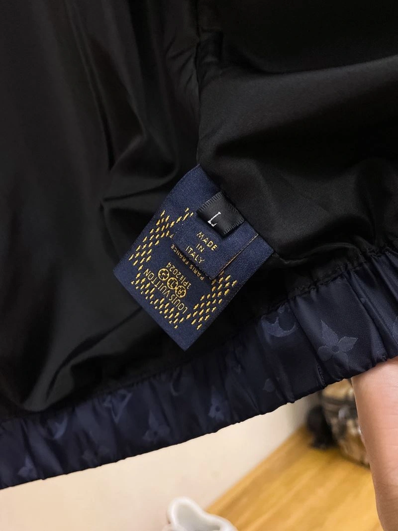 Louis Vuitton Outwear Supportive 137734