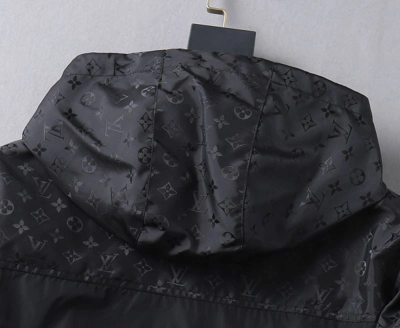 OnTrend Louis Vuitton Outwear 137729