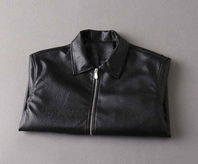 Refined Louis Vuitton Outwear 137723