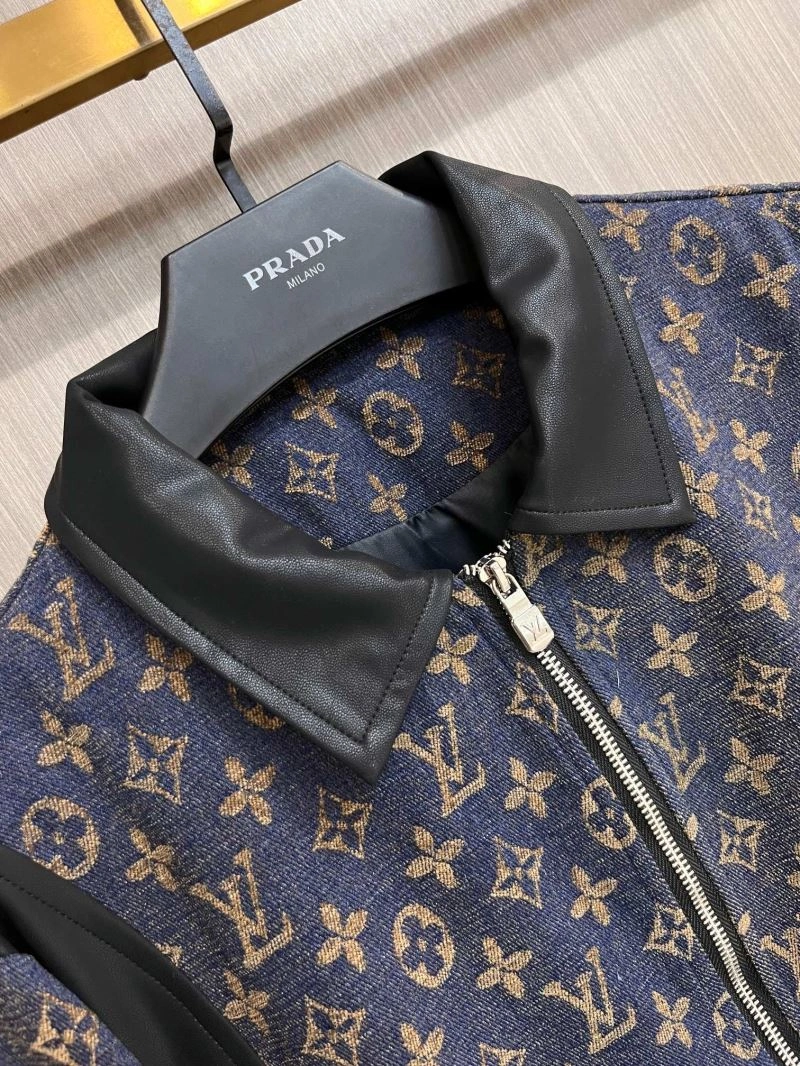 Louis Vuitton Outwear Elegant 137716