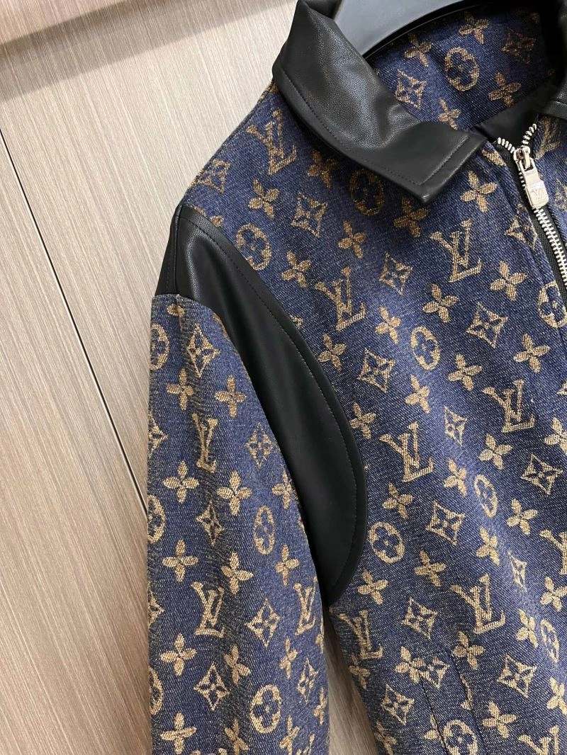 Louis Vuitton Outwear Elegant 137716