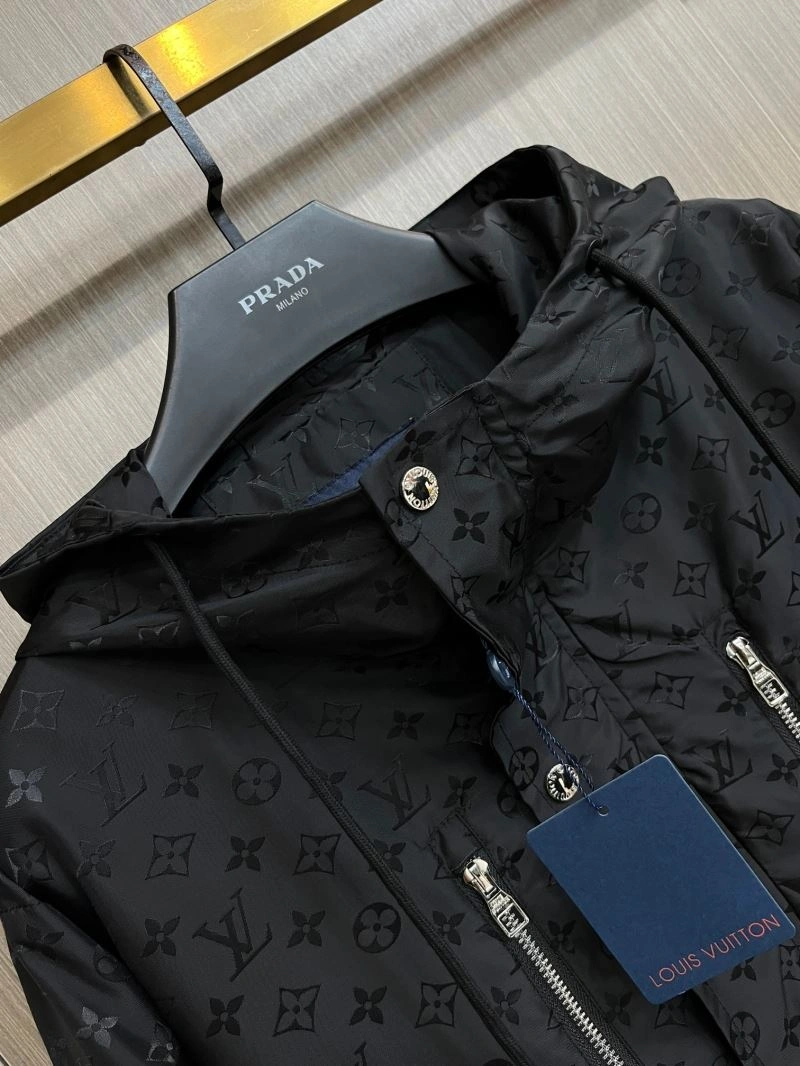 Louis Vuitton Outwear Modern 137725