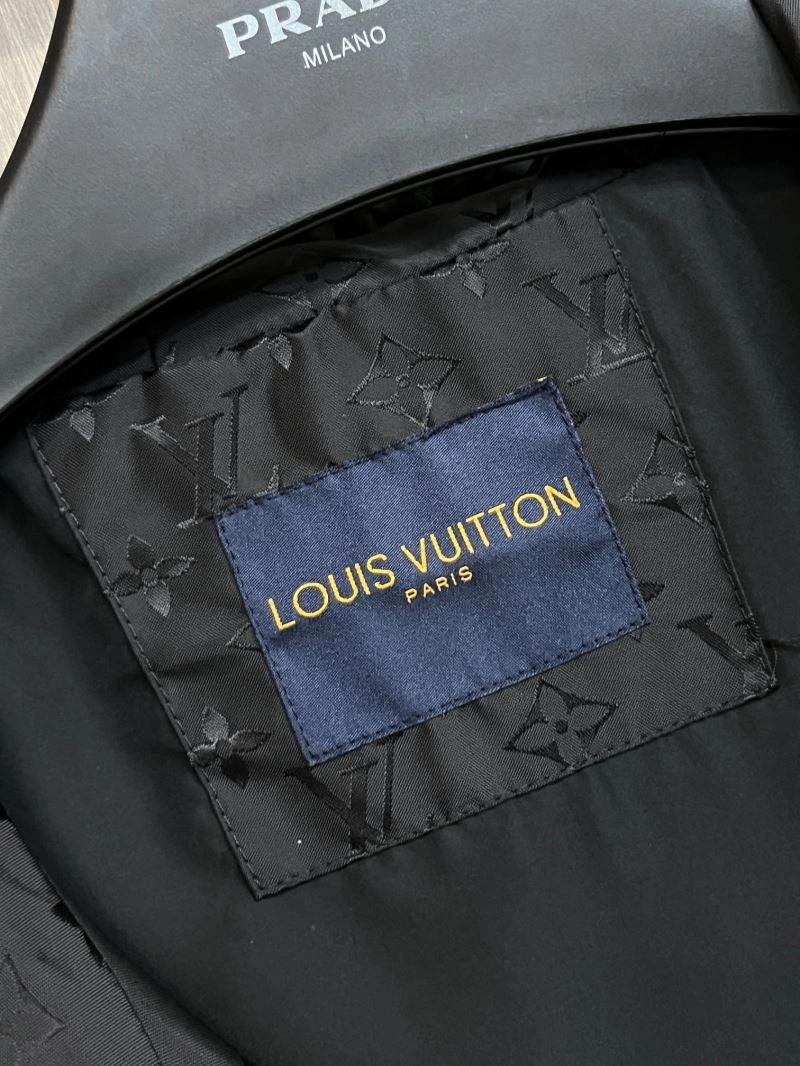 Louis Vuitton Outwear Modern 137725