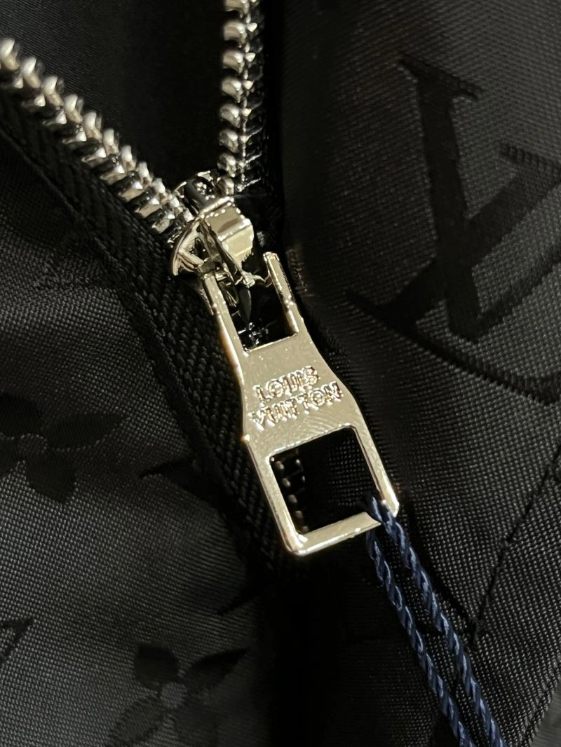 Louis Vuitton Outwear Modern 137725