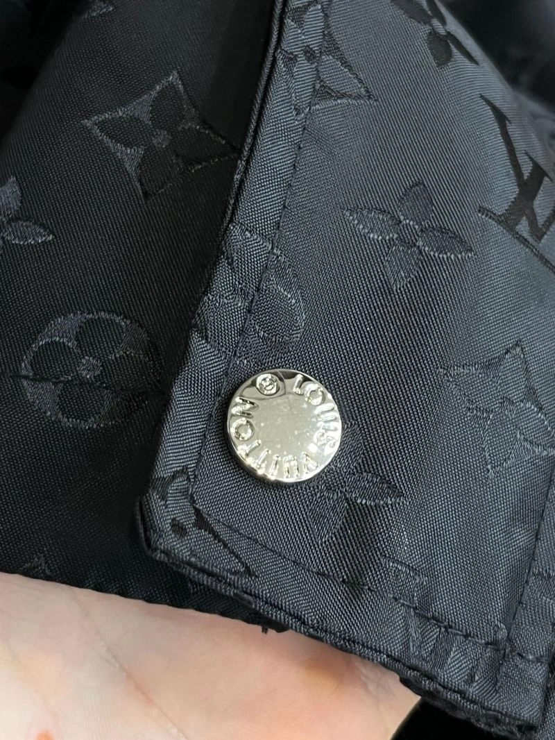 Louis Vuitton Outwear Modern 137725