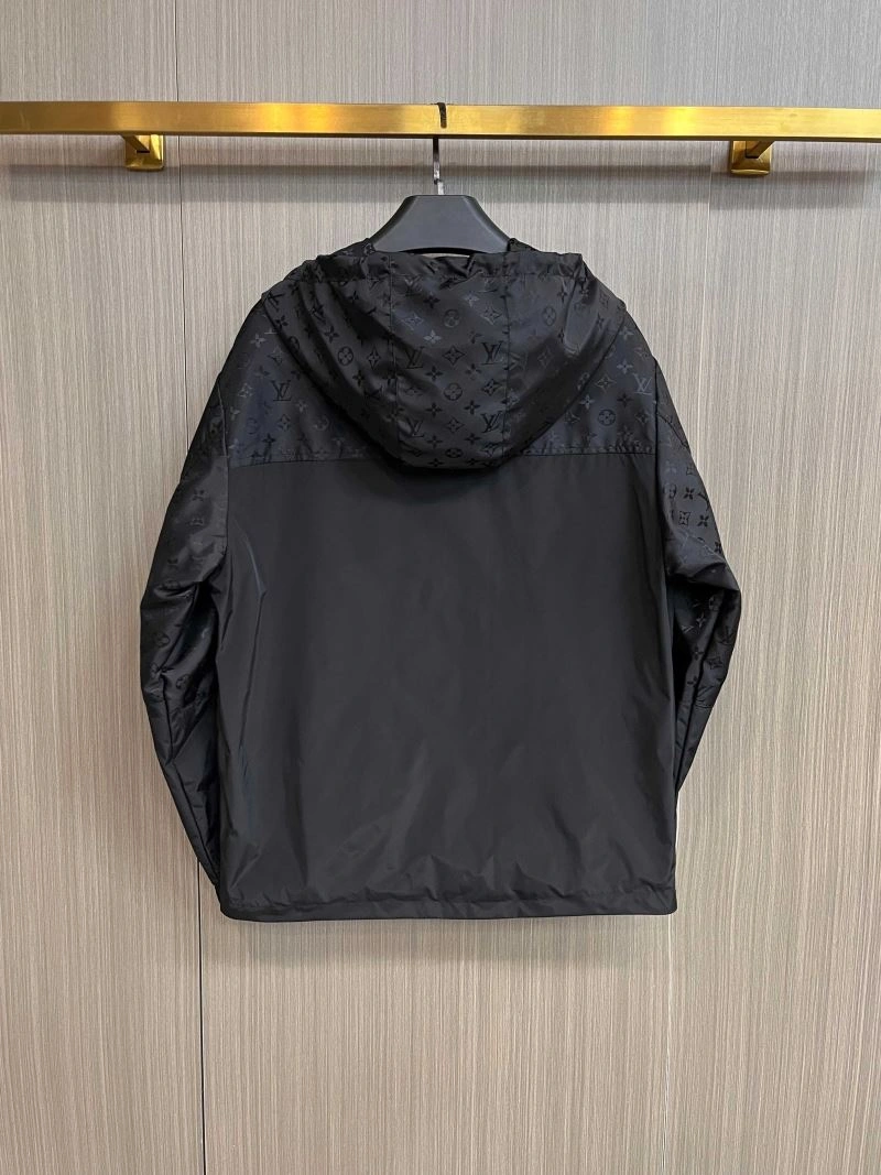 Durable Louis Vuitton Outwear 137715