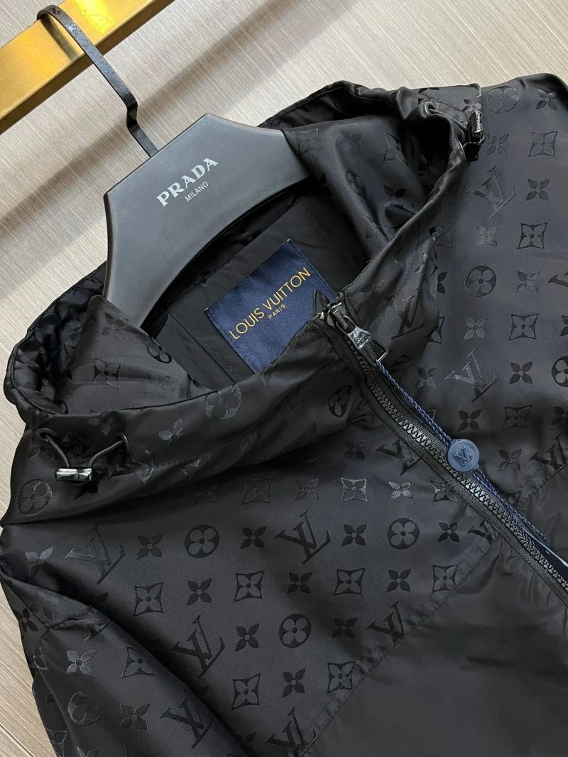 Durable Louis Vuitton Outwear 137715