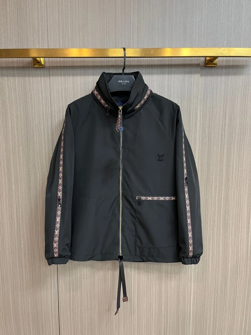 Louis Vuitton Outwear Flexible 137720