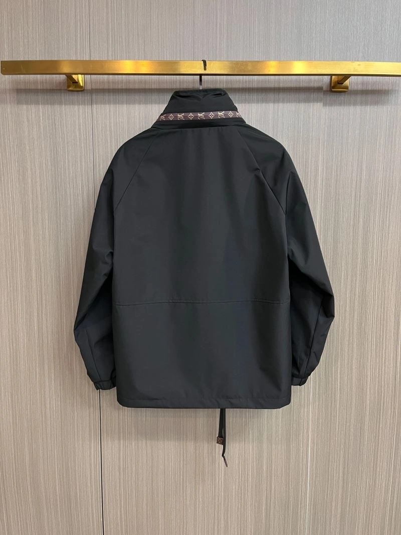 Louis Vuitton Outwear Flexible 137720