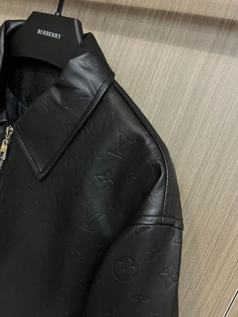 Original Louis Vuitton Outwear 137722