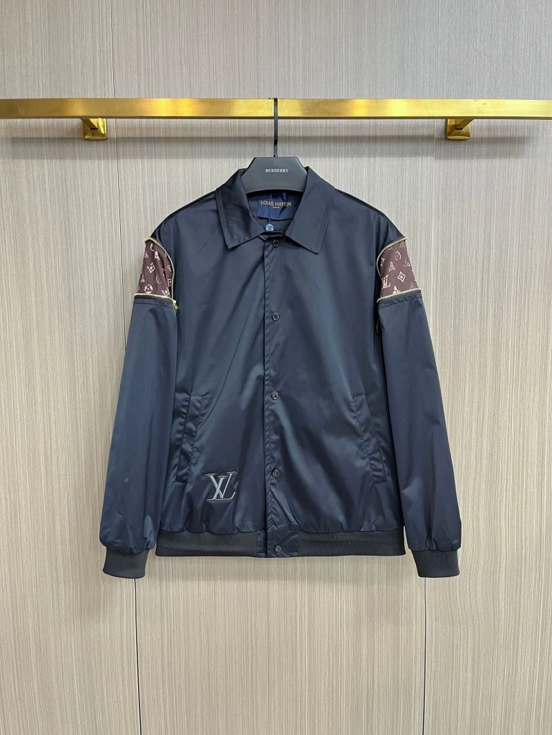 Louis Vuitton Outwear Seasonal 137710