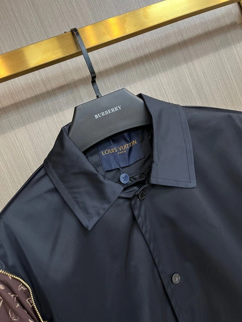 Louis Vuitton Outwear Seasonal 137710
