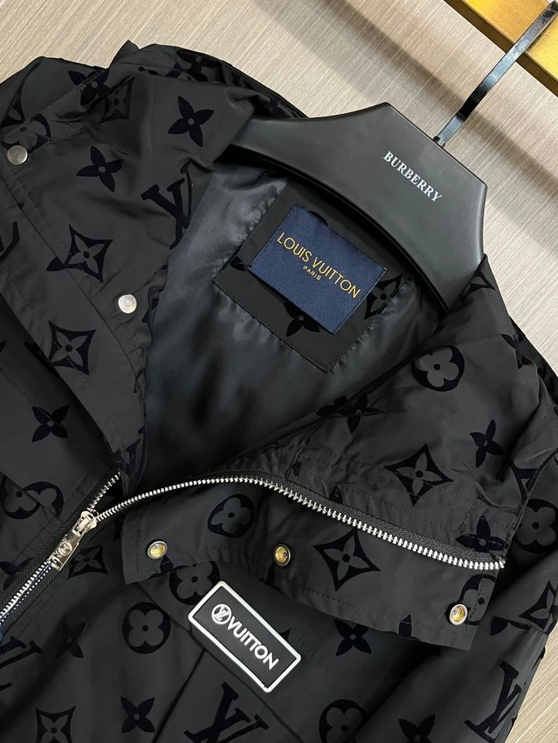 Louis Vuitton Outwear ZipUp 137711