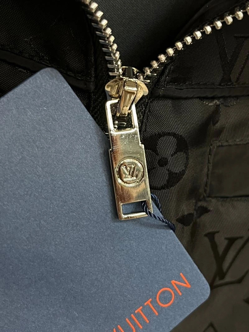 Louis Vuitton Outwear WellDesigned 137719