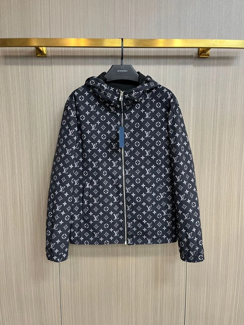 Durable Louis Vuitton Outwear 137708