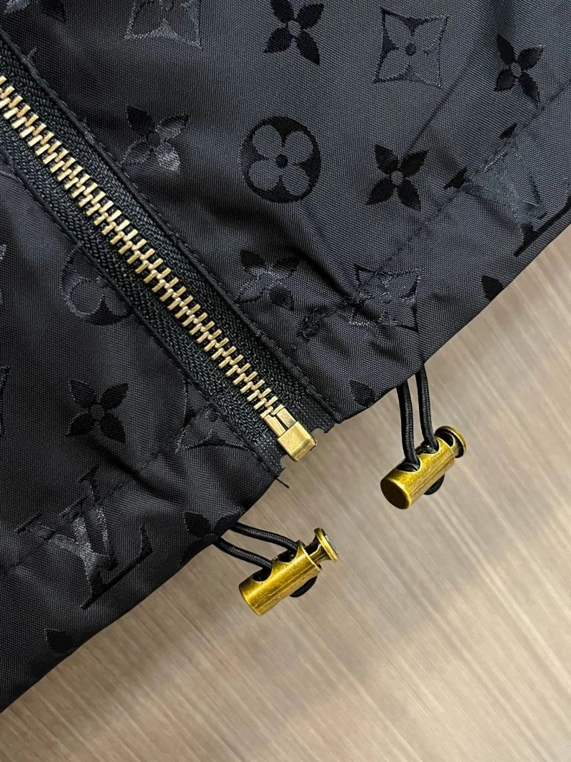 Louis Vuitton Outwear WellDesigned 137705