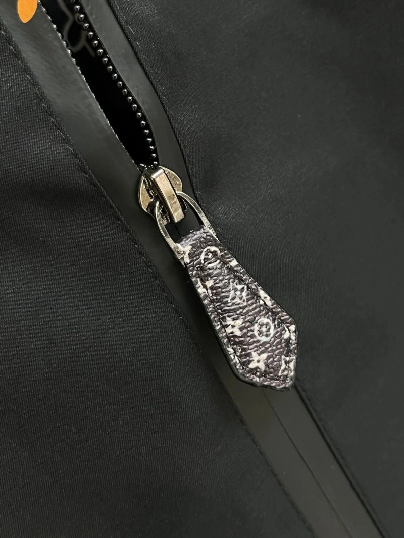 Louis Vuitton Outwear Affordable 137709