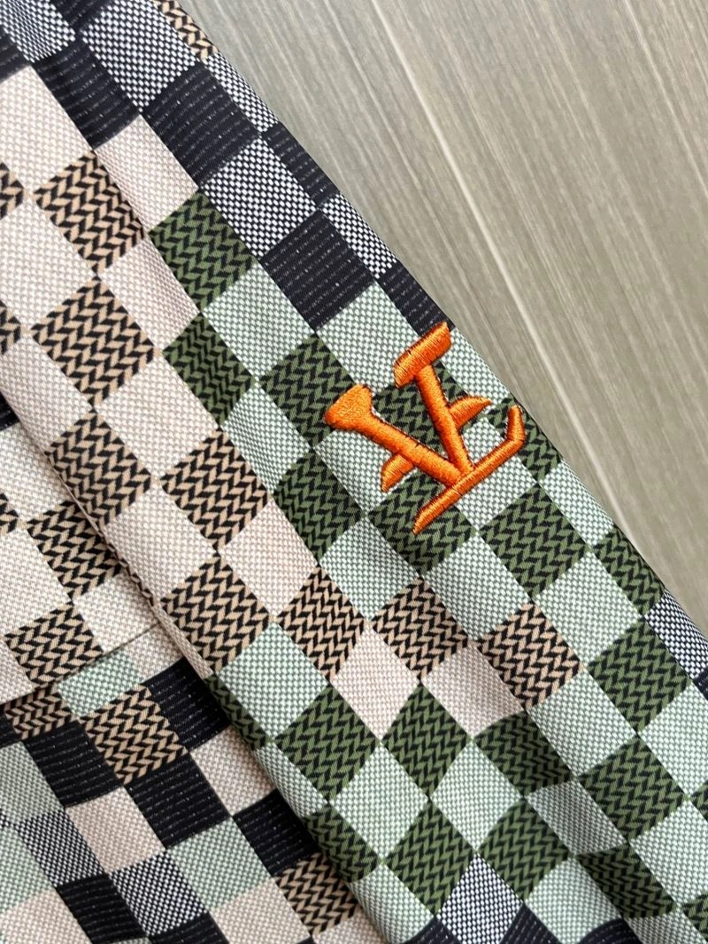 Comfortable Louis Vuitton Outwear 137702