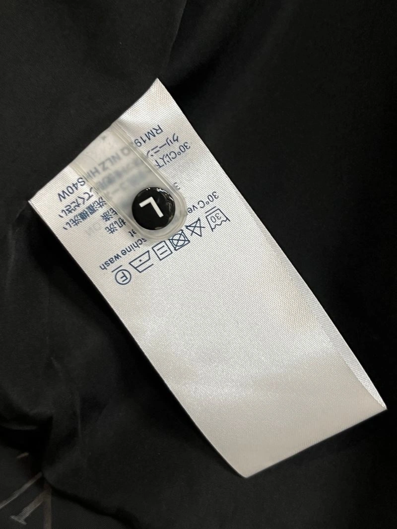 Refined Louis Vuitton Outwear 137699