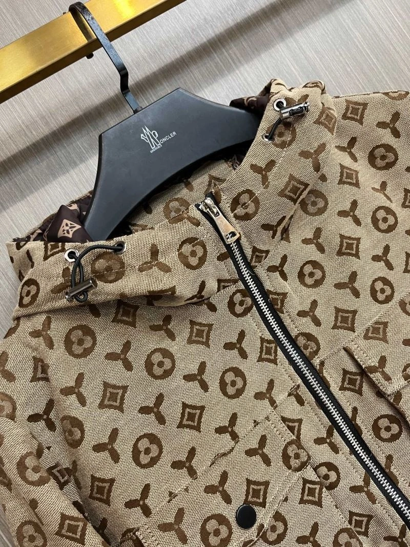 Louis Vuitton Outwear Vibrant 137698