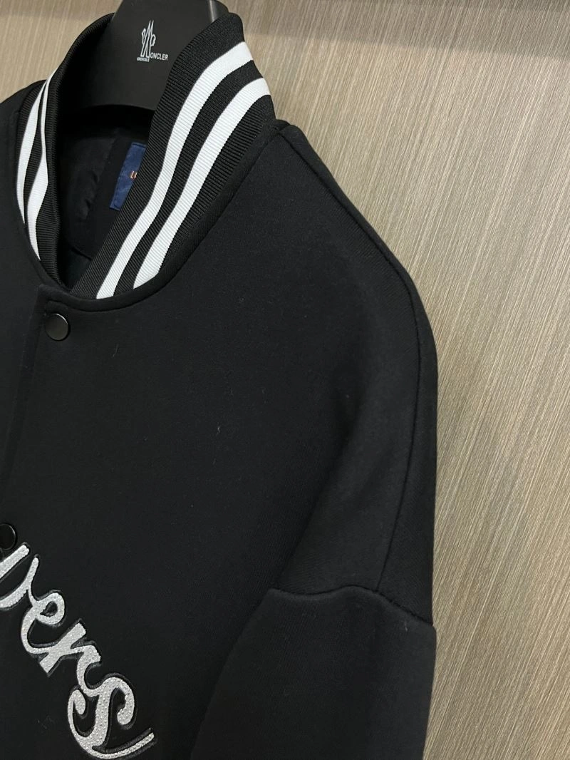 Louis Vuitton Outwear Versatile 137697