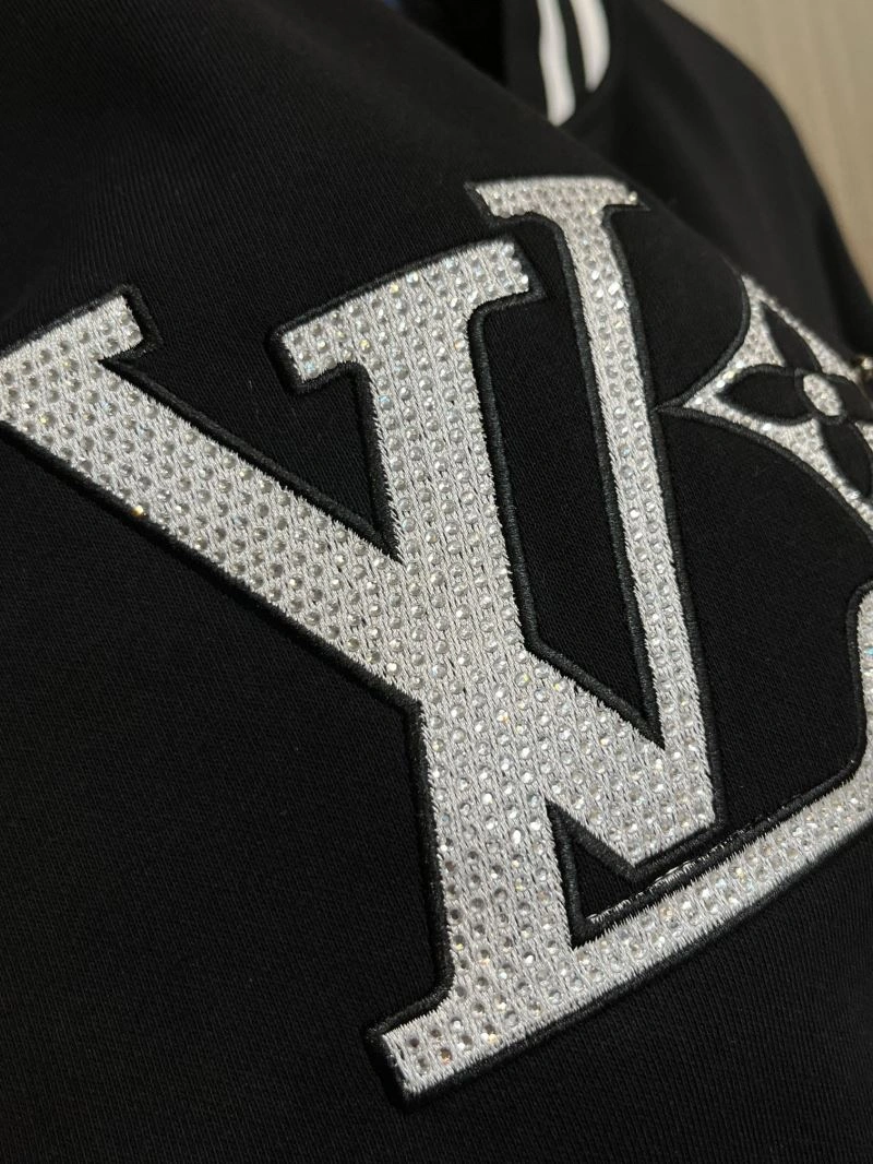 Louis Vuitton Outwear Versatile 137697