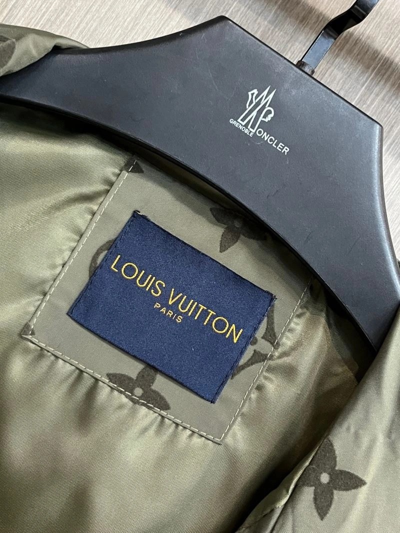 Louis Vuitton Outwear Sporty 137689