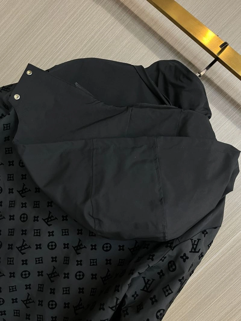 Louis Vuitton Outwear Casual 137695