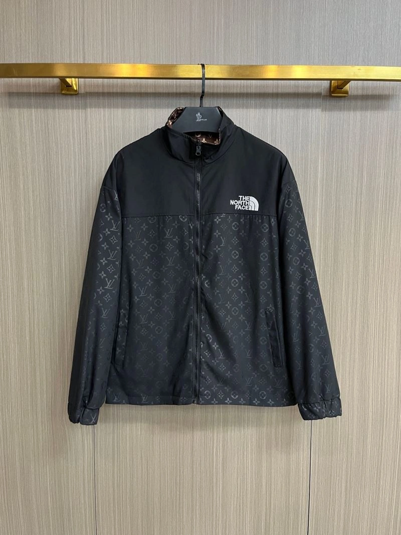 Refined Louis Vuitton Outwear 137679