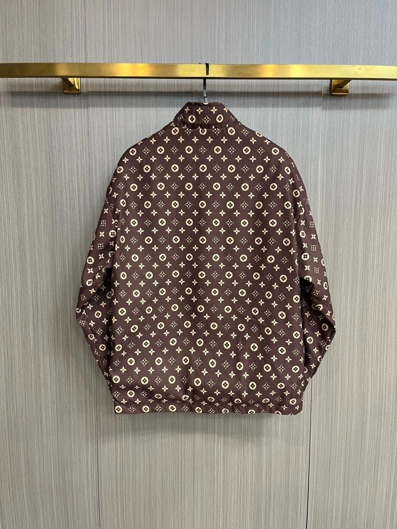 Refined Louis Vuitton Outwear 137679
