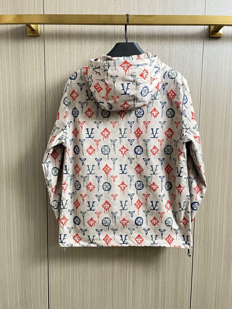 Attractive Louis Vuitton Outwear 137686