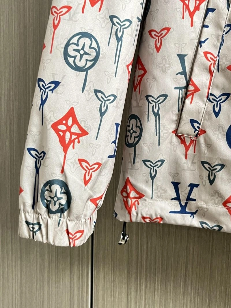 Attractive Louis Vuitton Outwear 137686