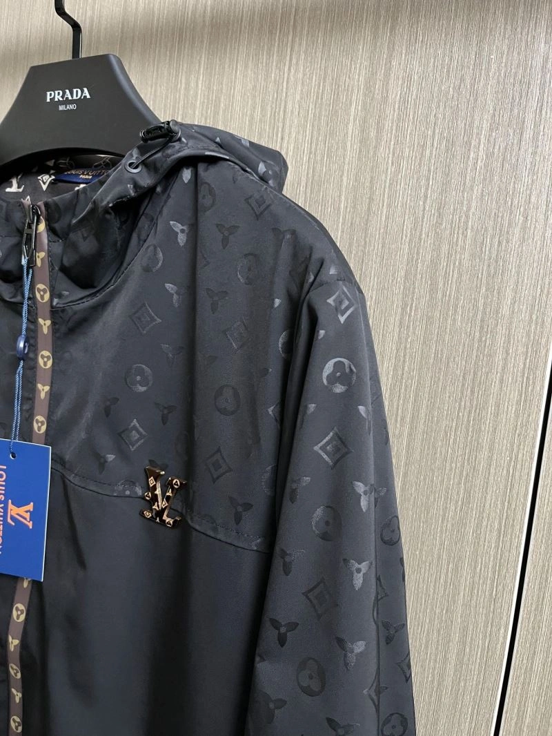 Louis Vuitton Outwear WrinkleFree 137693