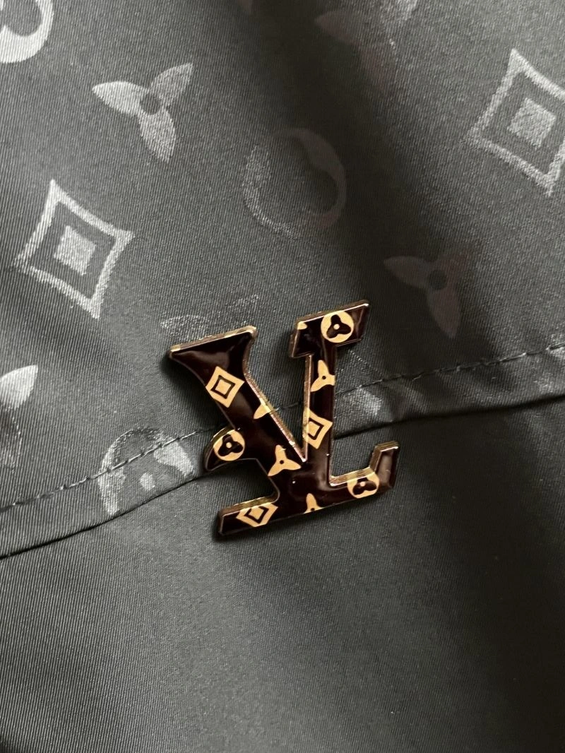 Louis Vuitton Outwear WrinkleFree 137693