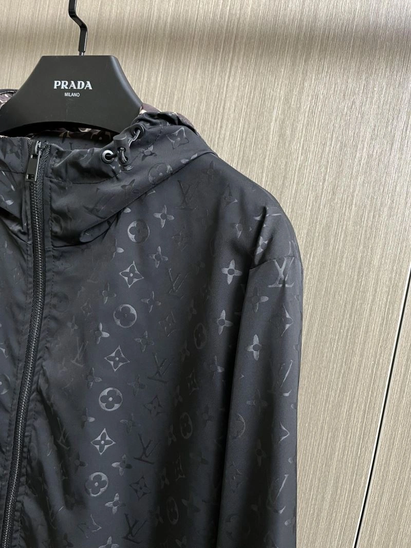 Louis Vuitton Outwear Packable 137684