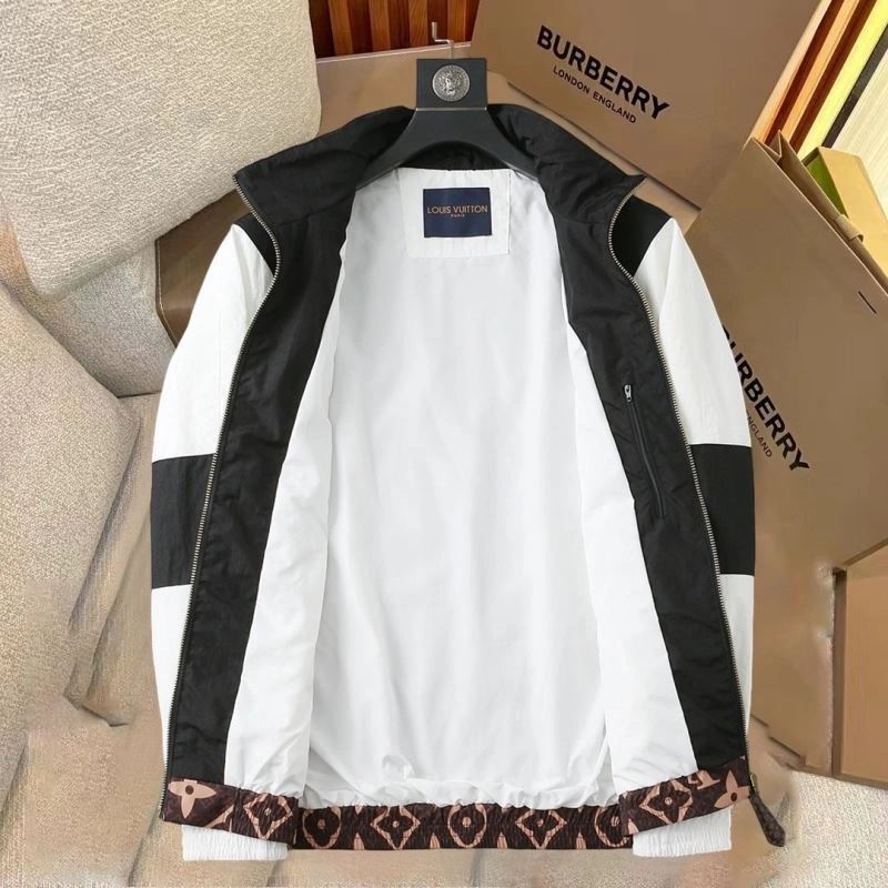 ZipUp Louis Vuitton Outwear 137694
