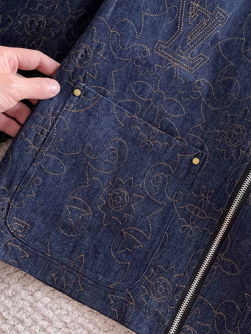 Trendy Louis Vuitton Outwear 137667