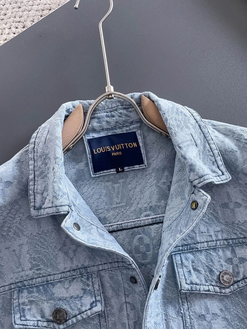 Louis Vuitton Outwear EasyCare 137670