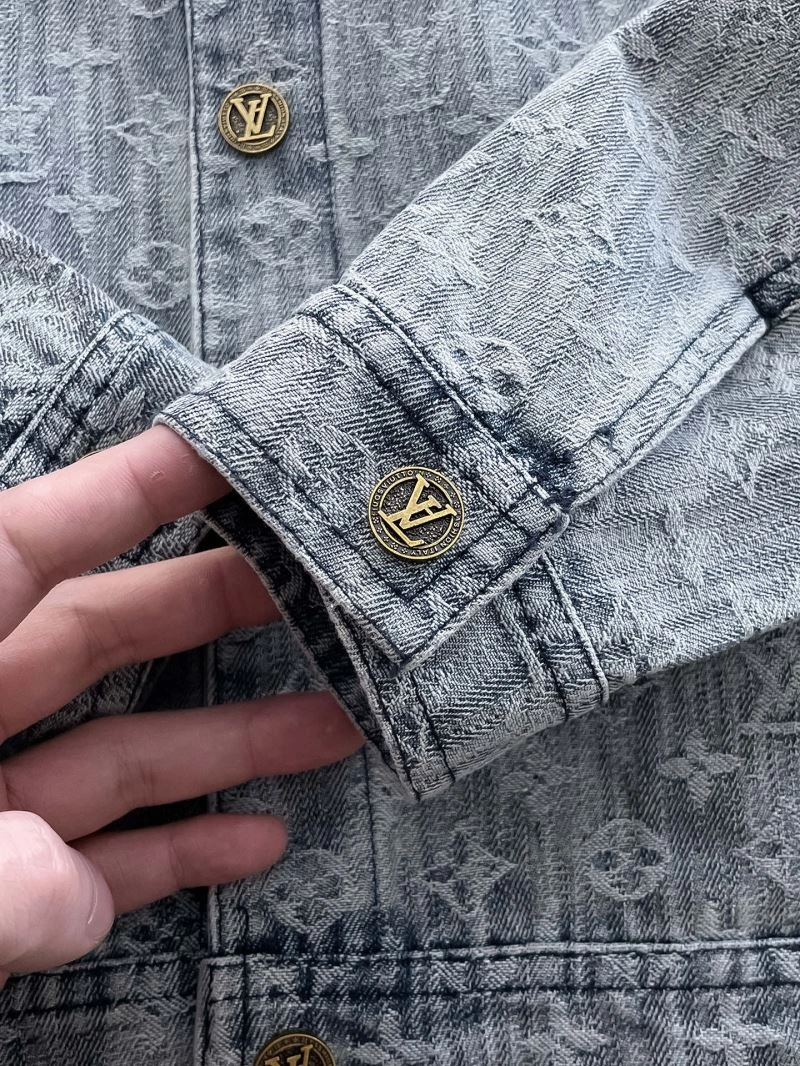 Louis Vuitton Outwear Contemporary 137663