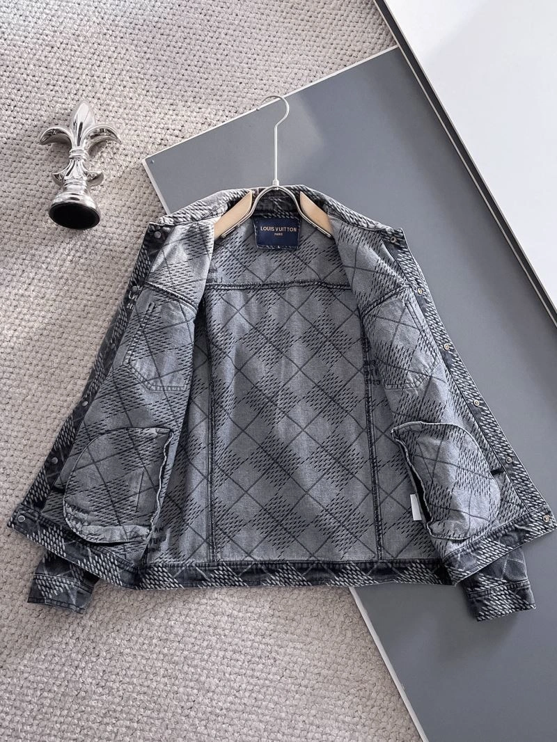 Louis Vuitton Outwear Snug 137669