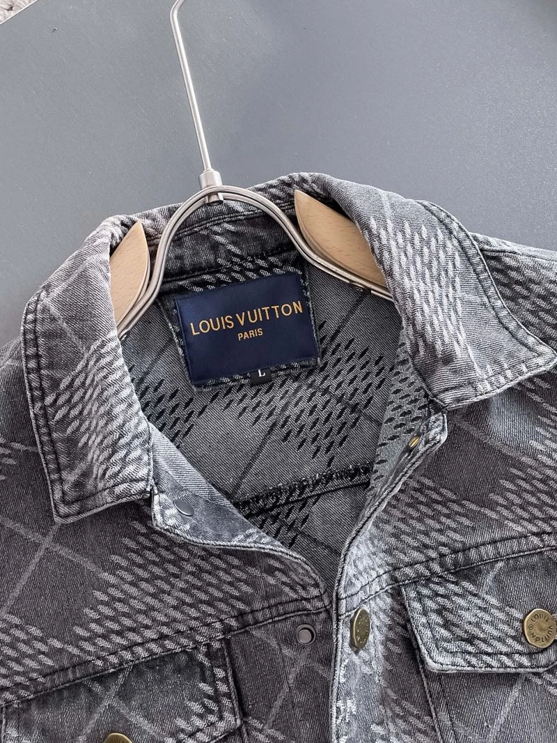 Louis Vuitton Outwear Snug 137669